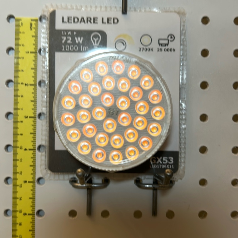 IKEA LEDARE LEDGx53 1000Lumen 11w2700 Kelvin Dimmable Light Beam Set of 3